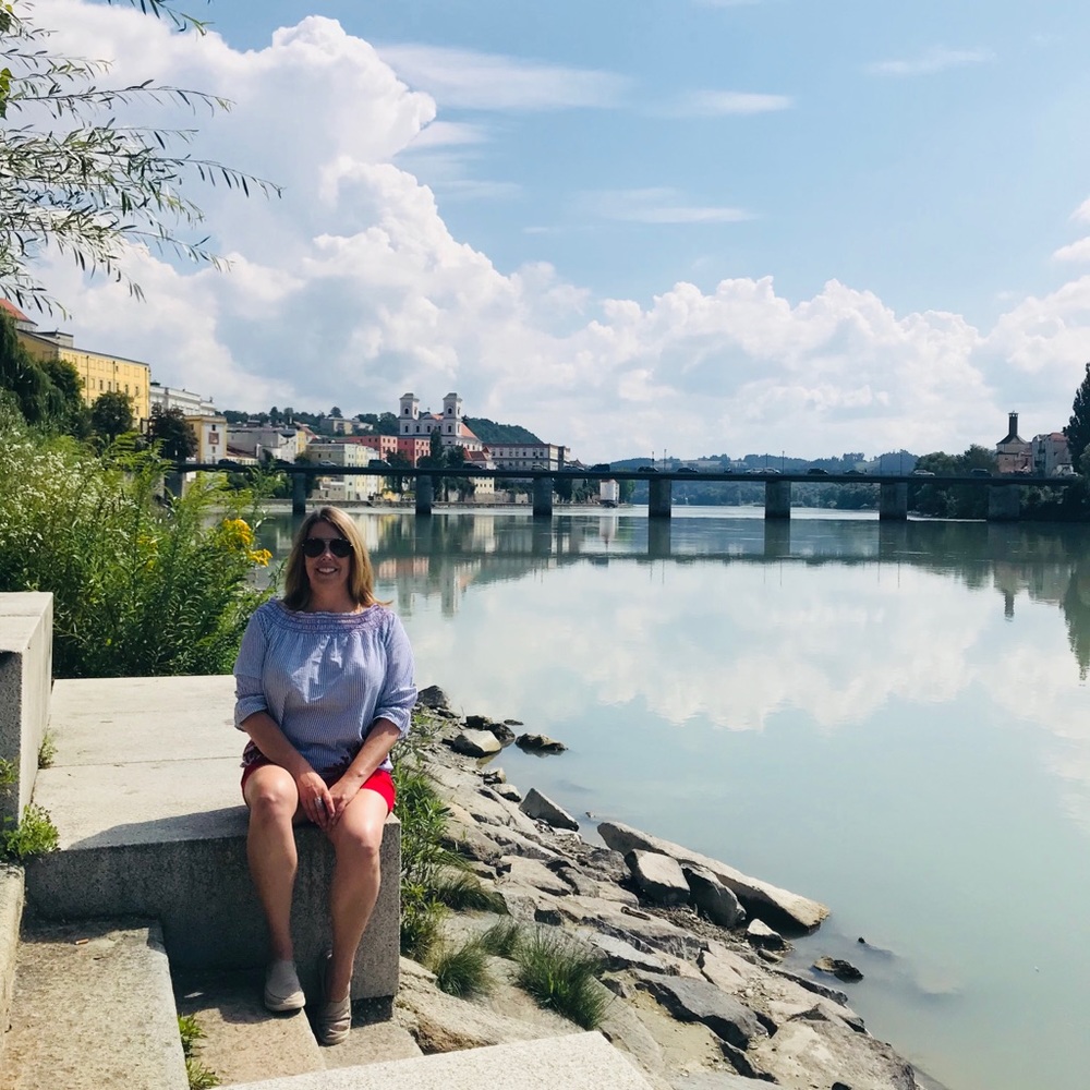 Meet your Posher, Tina